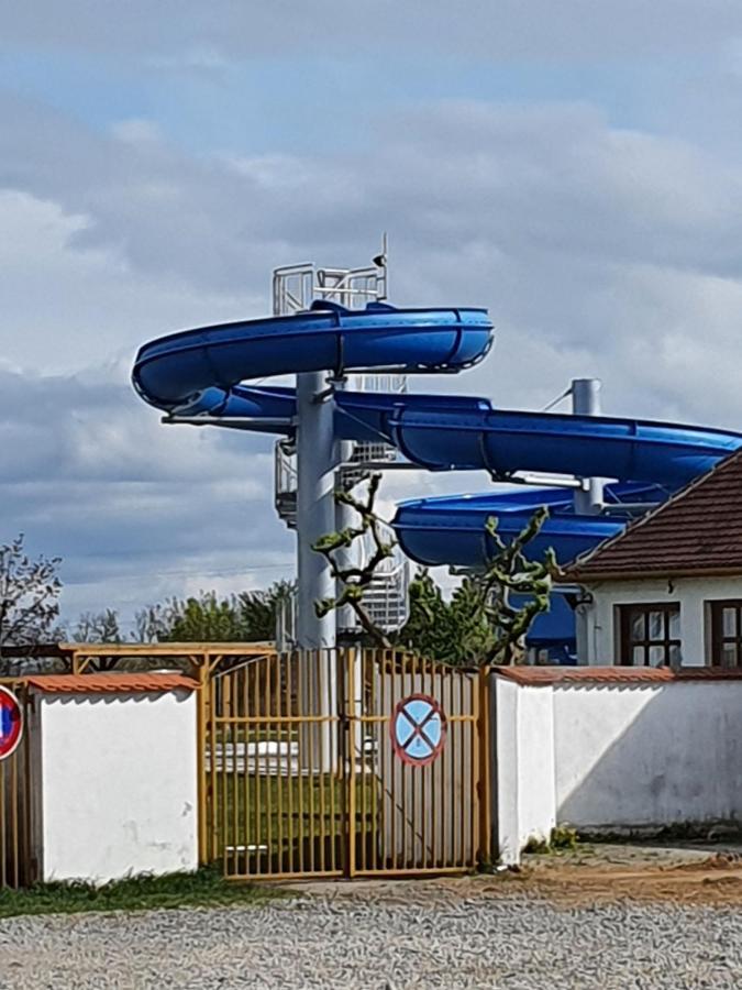 Apartmán MÁJA Mikulov Exterior foto